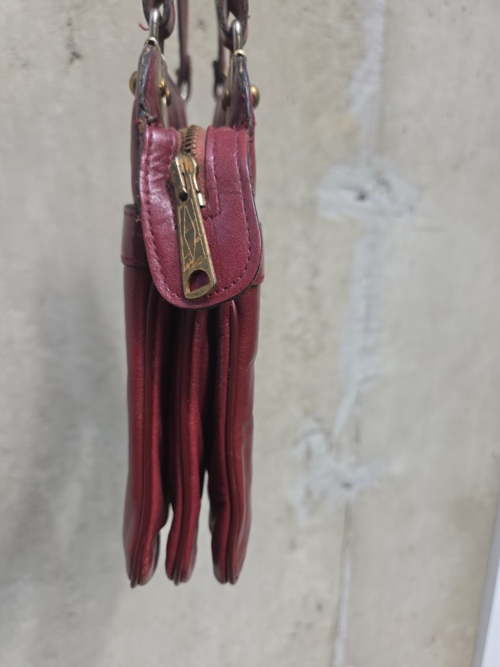 Vintage 70s Etienne Aigner Oxblood Leather Shoulder Bag Organizer Purse - Picture 10 of 16